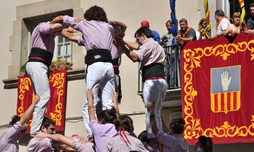 informacion tradiciones Cataluña torres humanas catalanas