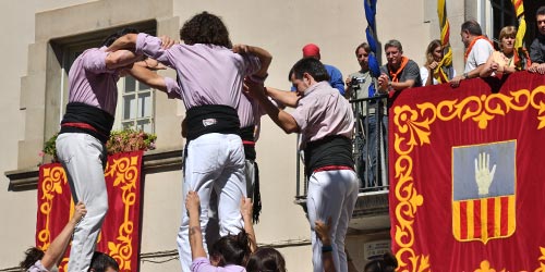 Descubre costumbres tradiciones populares Catalunya folclore 