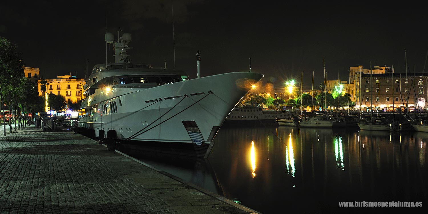 discover marina old port barcelona information price super boats moorings