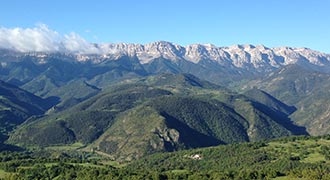 tourist destinations nearby ripoll monastery cadi moixero nature park