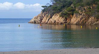  best beaches near city of girona cala aiguablava cove