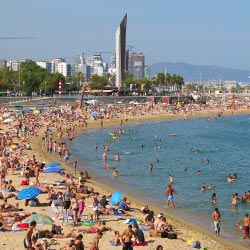 best beaches Barcelona tourism Sun Beach