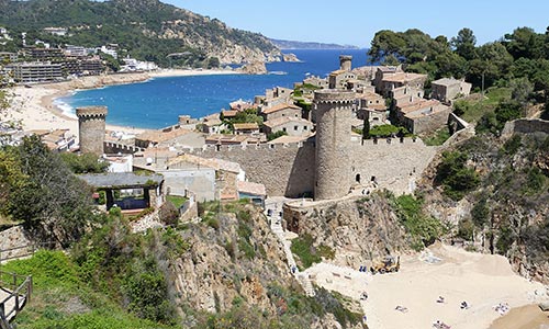 guide beachfront hotels costa brava stay hotel coves near girona 
