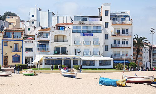  millors hotels platges catalunya reservar habitacions hotel costes catalanes 