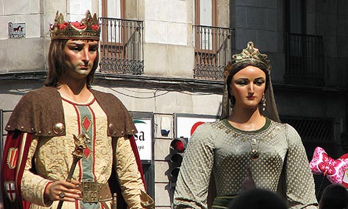 descobreix folklore catala tradicions populars catalunya