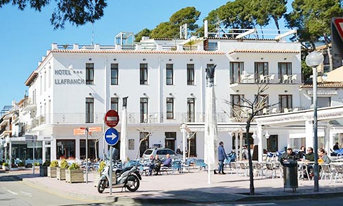 sleep coastline hotels beach village llafranc reserve hotel guestroom terrace sea view
