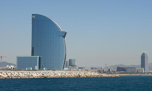  découvrir hôtels vues spectaculaires ville barcelone info hotel voile barcelona 