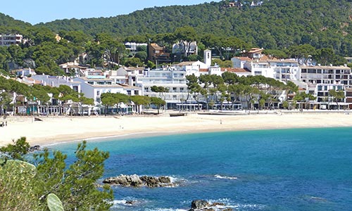 hébergement hôtel plage costa brava réservations hotels bord de mer gerone