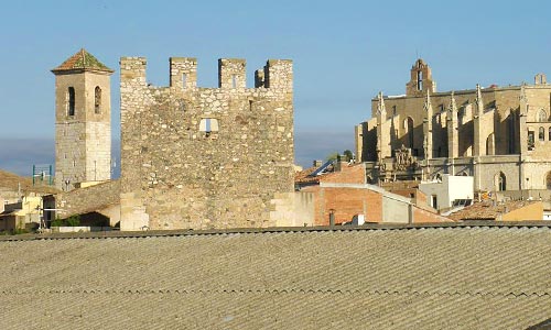  tourist information medieval villages catalunya travel guide