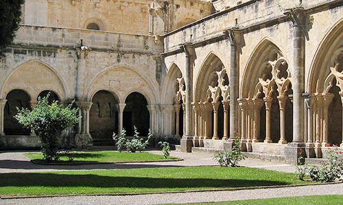 full travel guide most visited monasteries catalonia ecclesiastical tourism catalan abbey tour 
