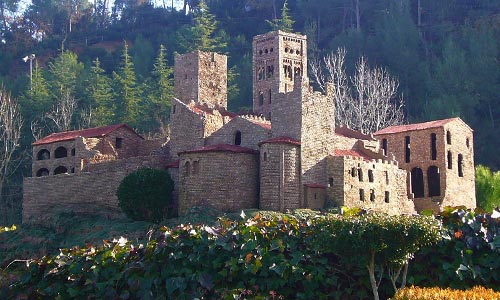  guide best miniature parks Catalunya tourist information 