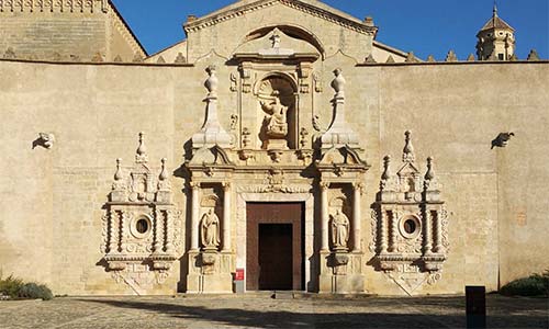  descobreix monuments catalans patrimoni mundial informacio turistica monestir Poblet 