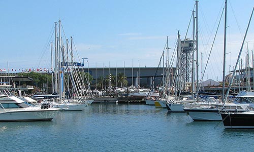   puerto deportivo port Vell Barcelona Real Club Maritimo 