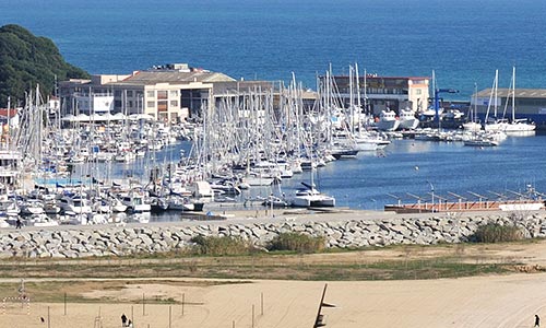 travel guide sail catalan waters prices marinas catalonia spain 