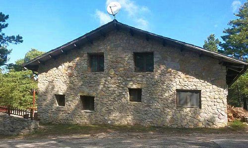  guide refuges province tarragona informations refugi caro estrellas sur 