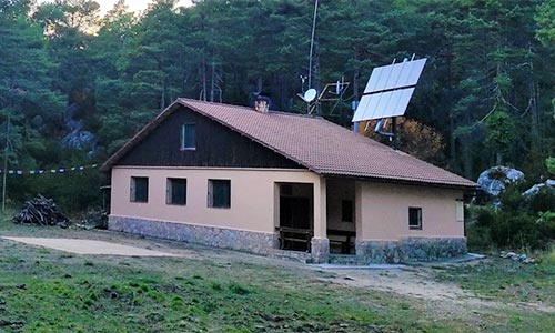  guide mountain shelters province tarragona information refuge fint ferrera 