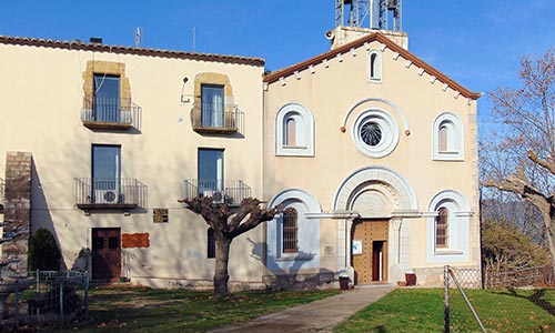  guide lodgings sanctuaries catalonia reserve room convent sanctuary mare deu salut terrades 