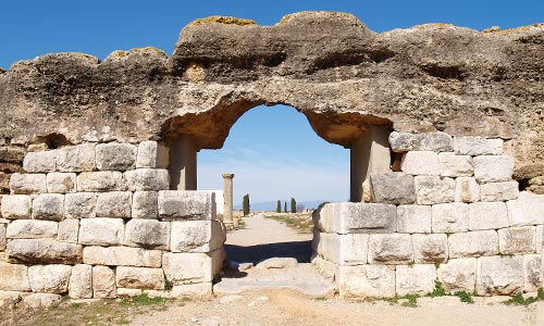  découvrir sites archéologiques intéressants catalunya informations touristiques 