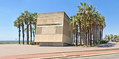 sleep beachfront hotels villages costa del garraf reserve beach view hotel south barcelona 