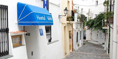 guide accommodation village cadaques girona offer guesthouse