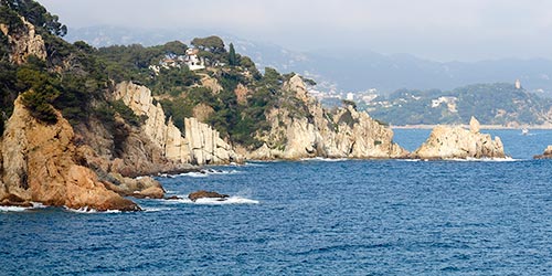  guide best aparthotels north coast catalonia accommodation aparthotel  