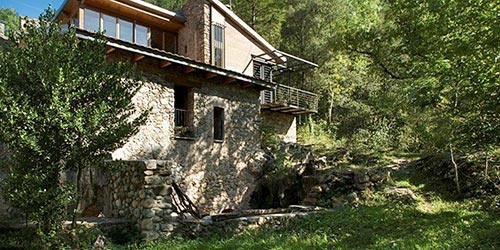  book forest tourist cottage alto ampurdan stay country house farga muga 