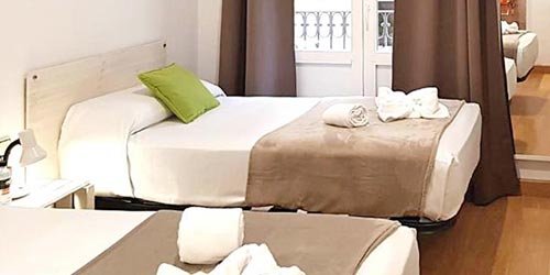  cheap guest houses near rambla bookings hostal la palmera barcelona raval 