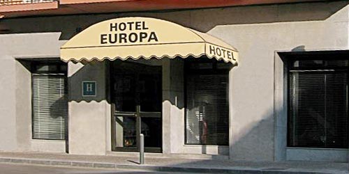  guia hoteles bien ubicados girona hotel europa gerona 