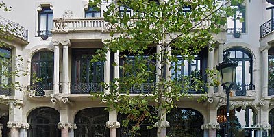  liste hôtels bâtiments art nouveau passeig gracia barcelone maison fuster 