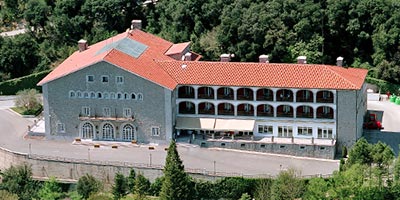  guide paradores province Barcelona reserve Parador hotel Vic Sau 