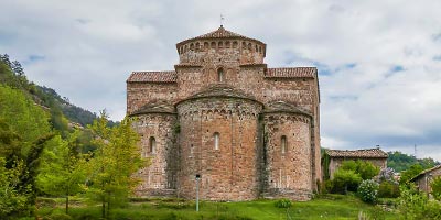  guia monasterios romanicos Catalunya turismo iglesia Sant Jaume Frontanya 