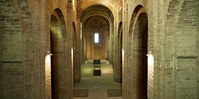  guia monuments romanics Catalunya descobreix col·legiata Sant Vicenc Cardona 
