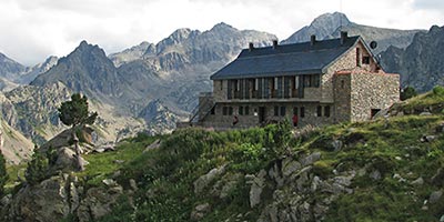  list refuges park Aiguestortes info refugi Amitges 