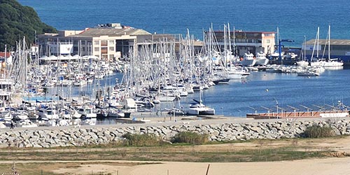 descubre mejores puertos amarre cataluña info marinas costas catalanas