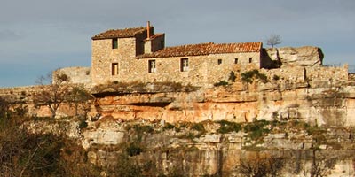  list mountain shelters with guard catalunya info refuge ciriac bonet 