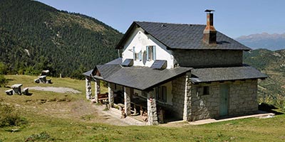  list mountain shelters Bellver Cerdanya Catalunya info refugi Cortals Ingla 