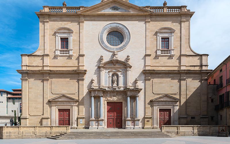 tourist visit cathedral sant pere vic view main facade neoclassical style
