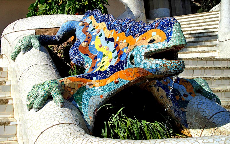  polychrome dragon trencadis works gaudi fountain park guell 