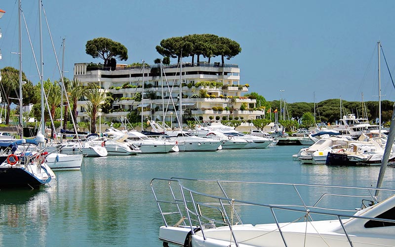 guia marina platja aro costa brava iots port amarratge
