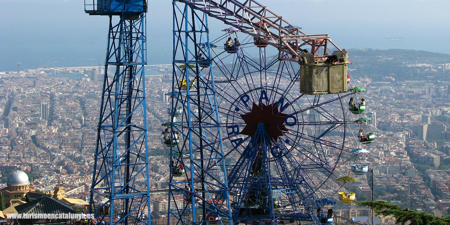 discover amusement park montain tibidabo barcelona 