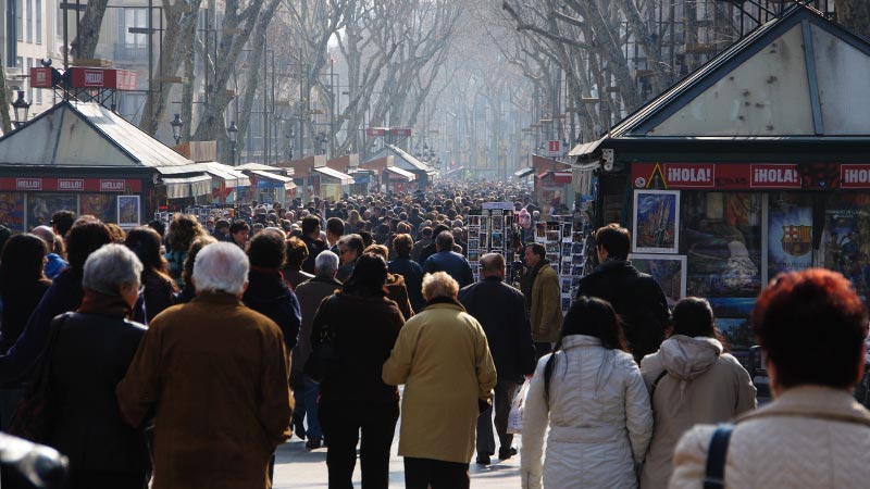  Tourist information about La Rambla de Barcelona, one of the most famous places in Spain