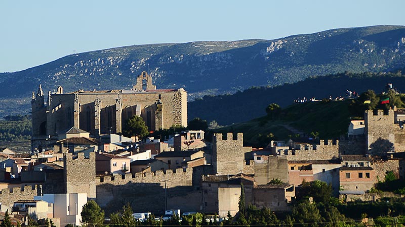  tourisme Montblanc Catalunya, villages touristiques dans la région du Cuenca de Barbera, tourisme culturel Montblanc